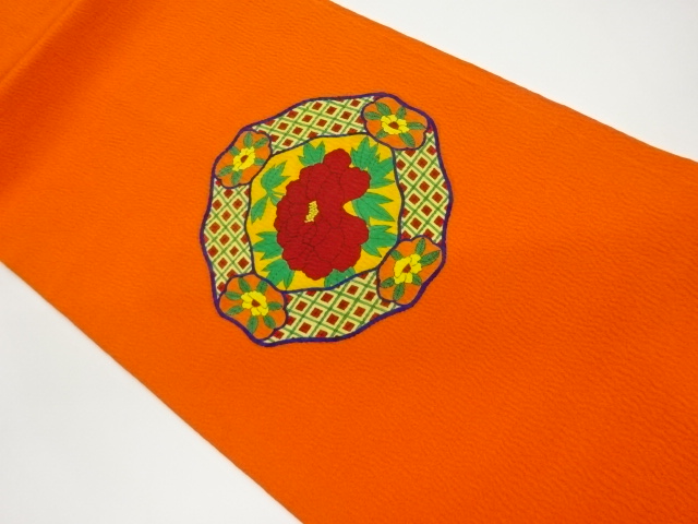 牡丹に椿・菱模様名古屋帯